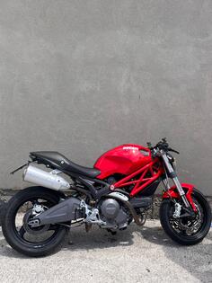 Ducati - 696 limited