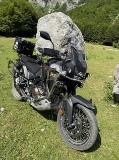 Honda - Africa Twin Adventure Sports ES