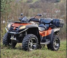 CF Moto - 800