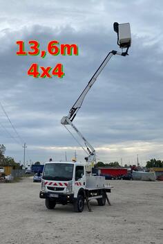 Renault - Maxity 150 dxi 4x4