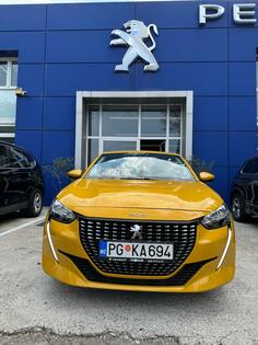 Peugeot - 208 - 1.2 benzin