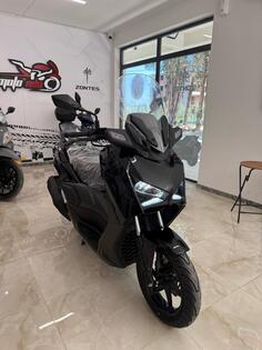 AGM - Urban Max-X 150cc Honda Motor 12kw ABS Vodeno Hladjen