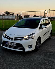 Toyota - Verso