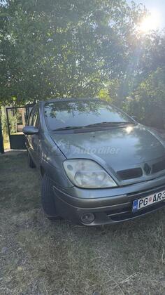 Renault - Scenic - 1.9 DCI