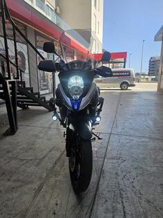 Suzuki - v strom 650 xt