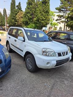 Nissan - X-Trail - 2.2