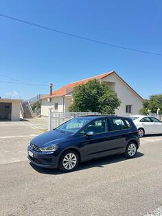 Volkswagen - Golf Sportsvan - 1.6 TDI BLUMOTION