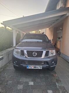 Nissan - Pathfinder