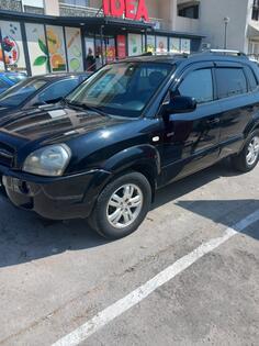 Hyundai - Tucson - 2.0  CRDI 4 WD
