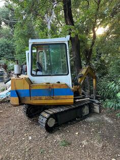Komatsu - 111