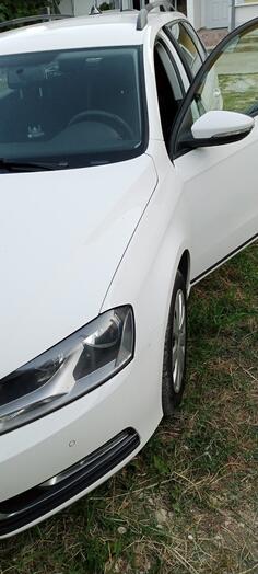 Volkswagen - Passat