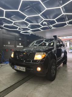 Nissan - Pathfinder - dci