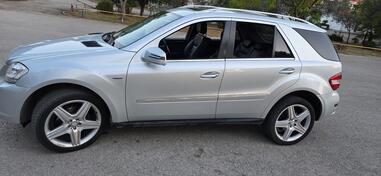 Mercedes Benz - ML 300 - 300 Cdi