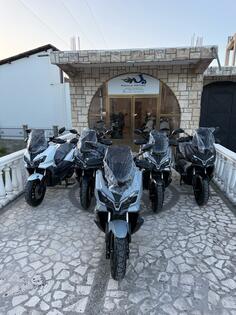 SYM - ADX 300