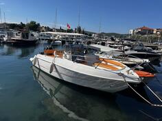 Abati yachts - Blu Max 23