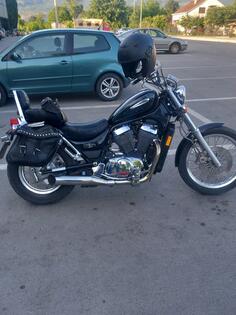 Suzuki - VS 800