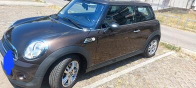 Mini - Cooper - 1.6 benz John Cooper