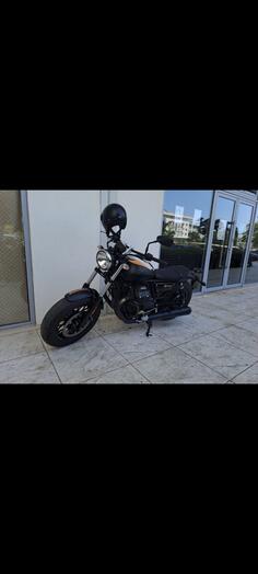 Moto Guzzi - V9 BOBBER