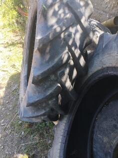 Continental - traktor - Univerzalna guma