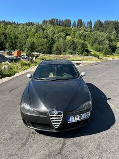 Alfa Romeo - 147 - 1900