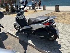 Piaggio - beverly 300
