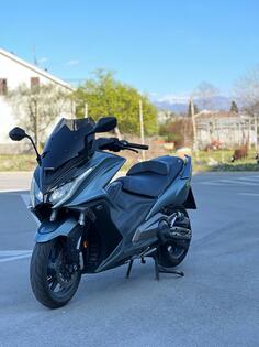Kymco -  AK 550