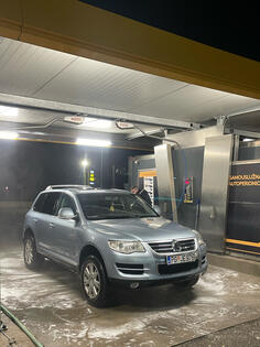 Volkswagen - Touareg - 2.5 TDI