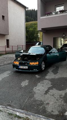 BMW - 318 - BMW 318is