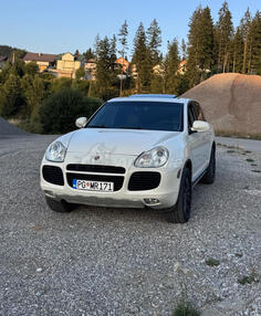 Porsche - Cayenne - S V8 - Remus exhaust, Turbo trim