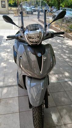Piaggio - beverly300hpe
