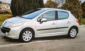 Peugeot - 207 - 1.6