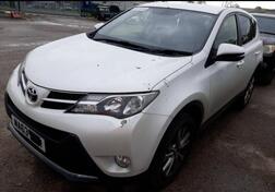 U djelovima Toyota - RAV 4 2.2 D4D