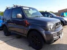 U djelovima Suzuki - Jimny 1.3B