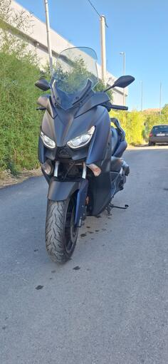 Yamaha - X max