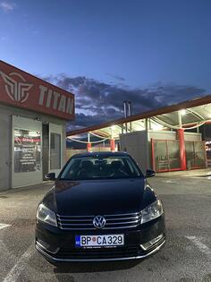 Volkswagen - Passat - 1.6 77