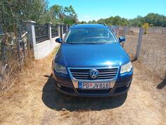 Volkswagen - Passat