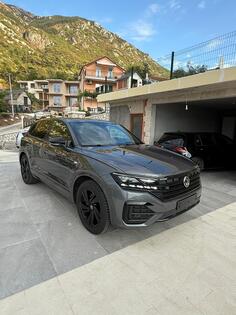 Volkswagen - Touareg