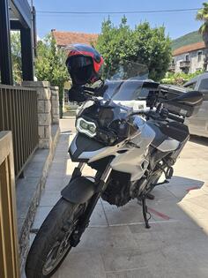 BMW - GS700