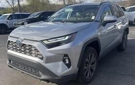 U djelovima Toyota - RAV 4 2.5
