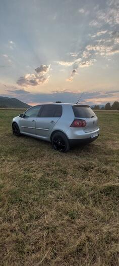 Volkswagen - Golf 5 - 2.0tdi