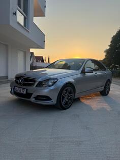 Mercedes Benz - C 180 - C 180