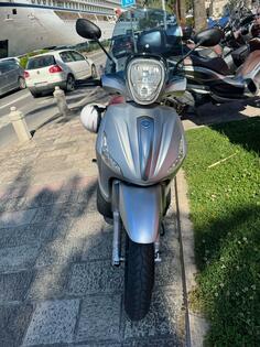 Piaggio - beverly 350