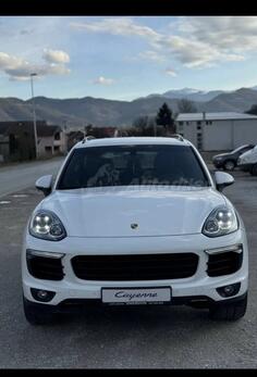 Porsche - Cayenne - 3.0