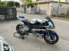 BMW - S1000RR