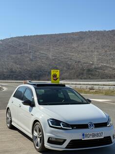 Volkswagen - Golf 7 - 1600