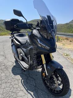 Honda - X-ADV 750