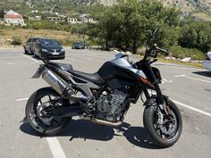 KTM - 790 DUKE