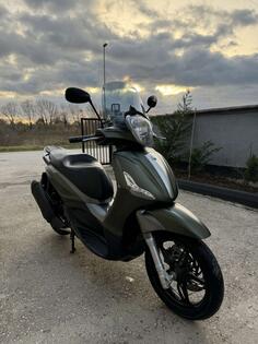 Piaggio - Beverly 350