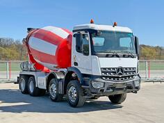 Mercedes Benz - AROCS 3240 8x4 kamion mješalica za beton