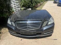U djelovima Mercedes Benz - E 350 e 350